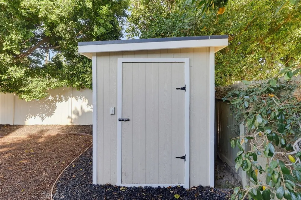 19832 ACRE STREET Northridge, CA 91324