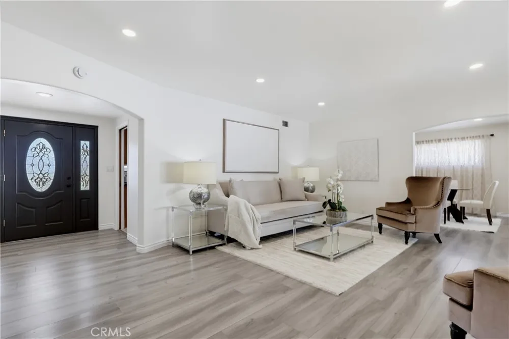 19832 ACRE STREET Northridge, CA 91324