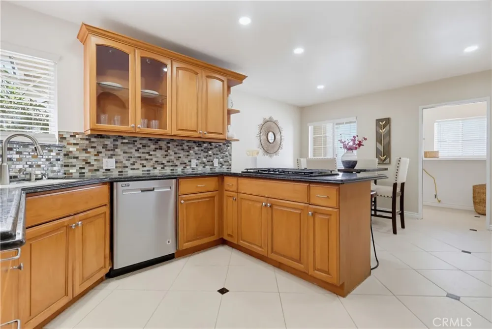 19832 ACRE STREET Northridge, CA 91324