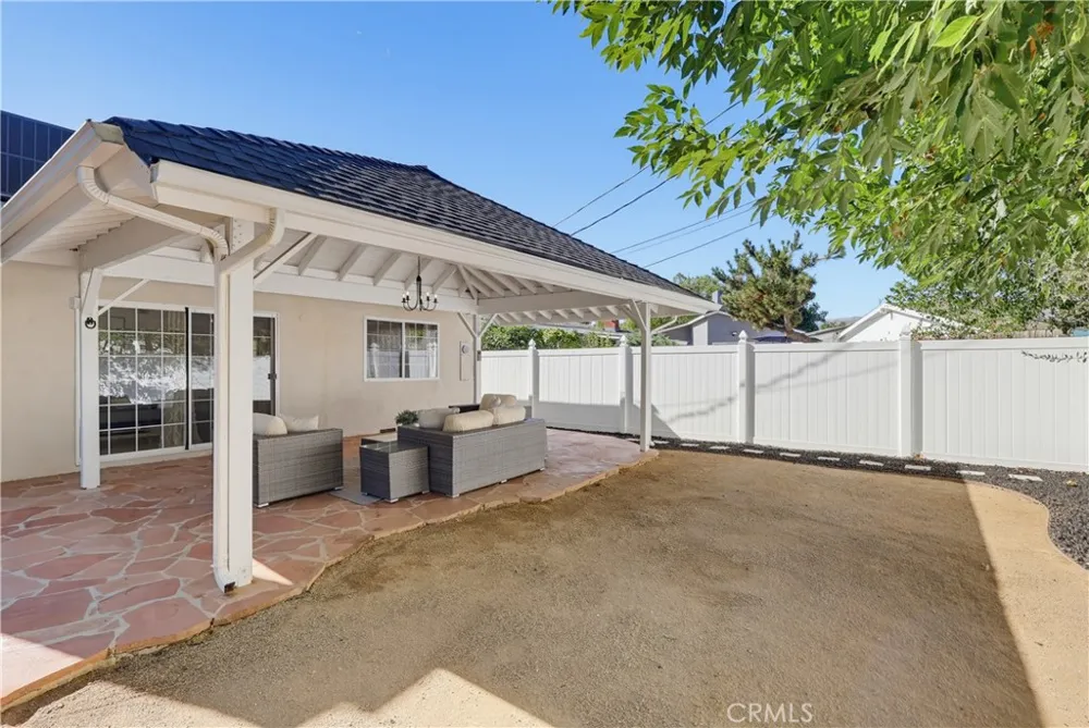 19832 ACRE STREET Northridge, CA 91324
