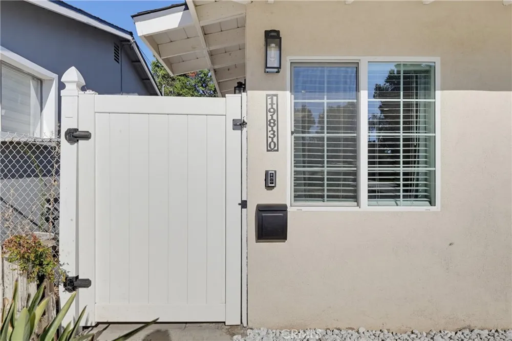 19832 ACRE STREET Northridge, CA 91324