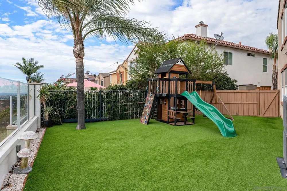 11462 Cortina Pl San Diego, CA 92131