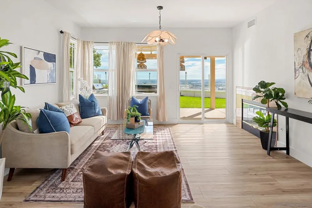 11462 Cortina Pl San Diego, CA 92131