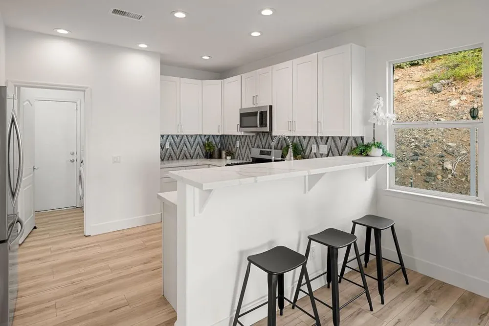 11462 Cortina Pl San Diego, CA 92131