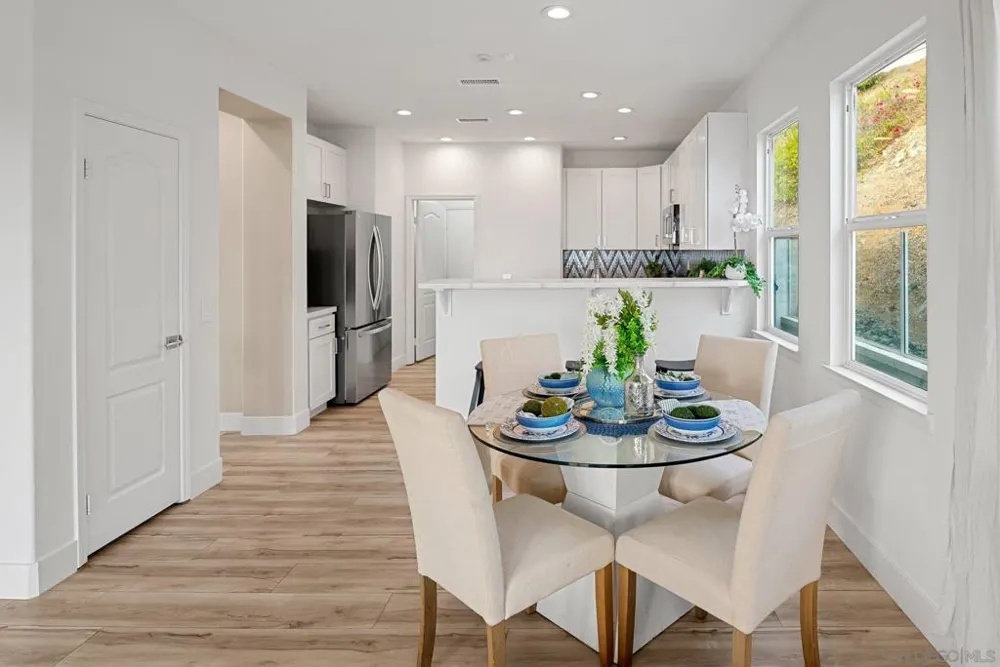 11462 Cortina Pl San Diego, CA 92131