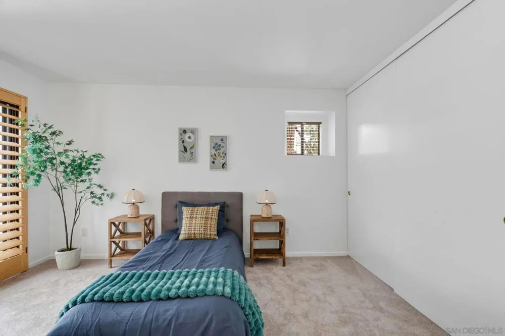 9760 Mesa Springs #40 San Diego, CA 92126