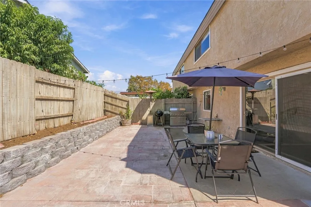 1164 Lyman Covina, CA 91724