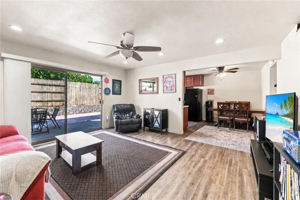 1164 Lyman Covina, CA 91724