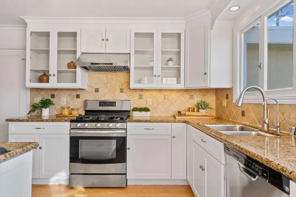 371 Paramount Drive Millbrae, CA 94030