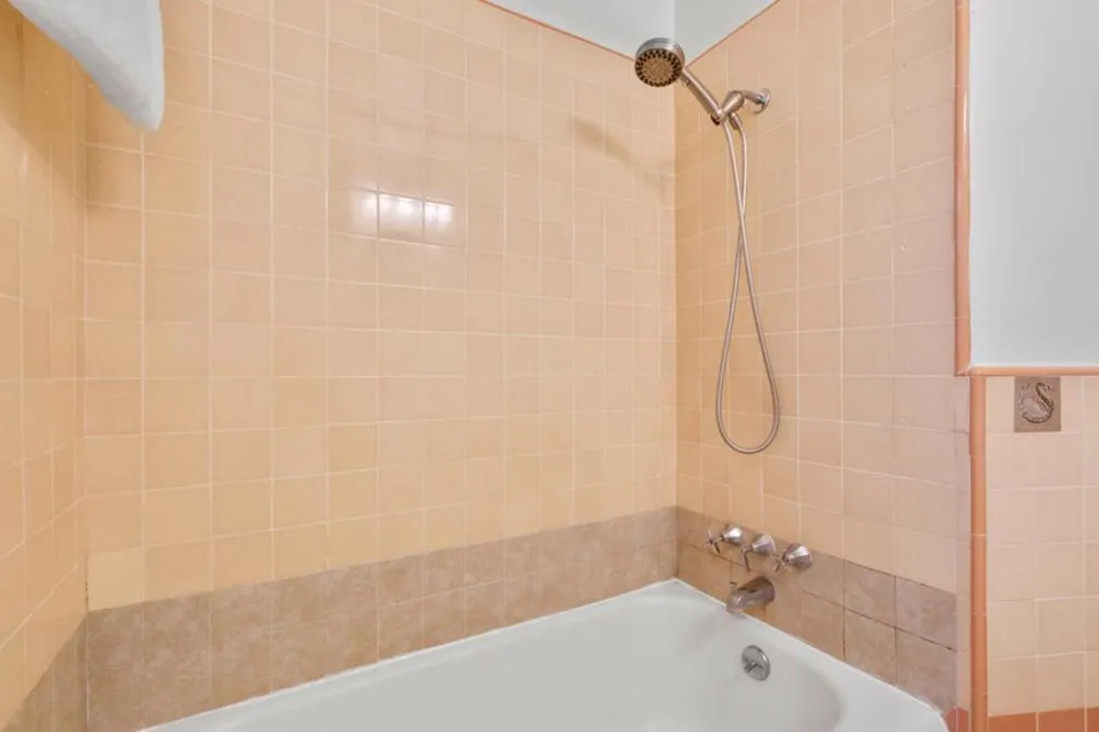 371 Paramount Drive Millbrae, CA 94030