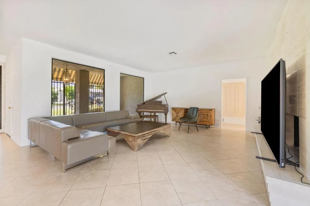 75406 Montecito Drive Indian Wells, CA 92210