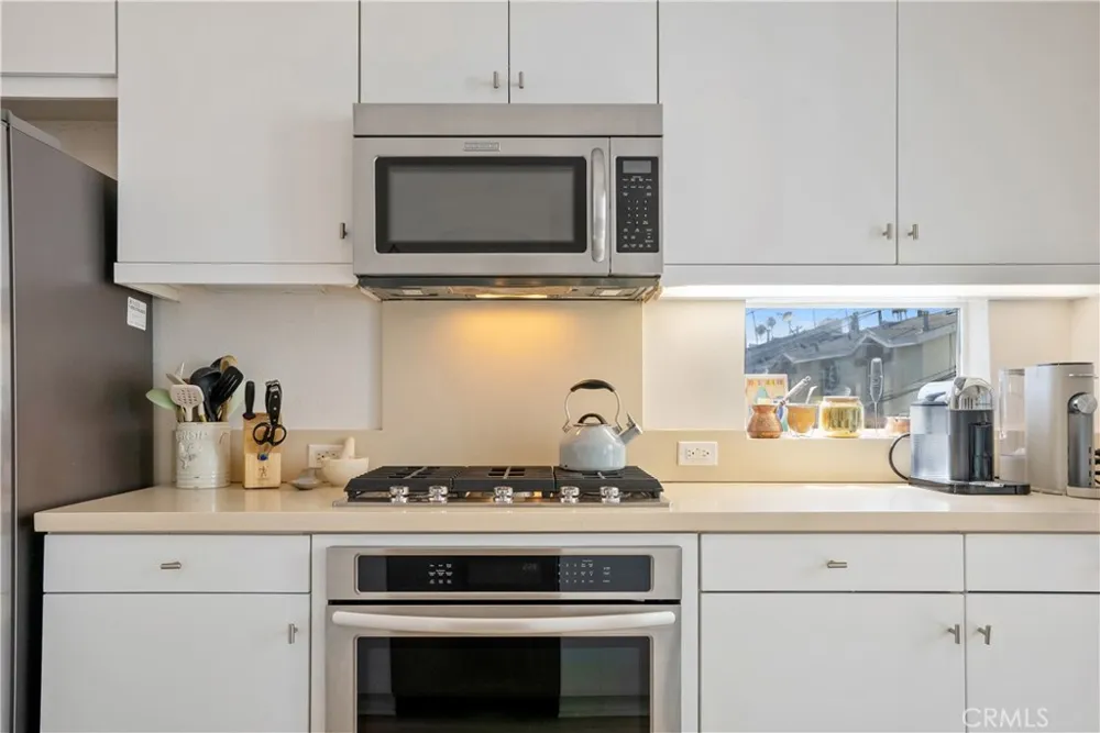 5640 Observation Los Angeles, CA 90028