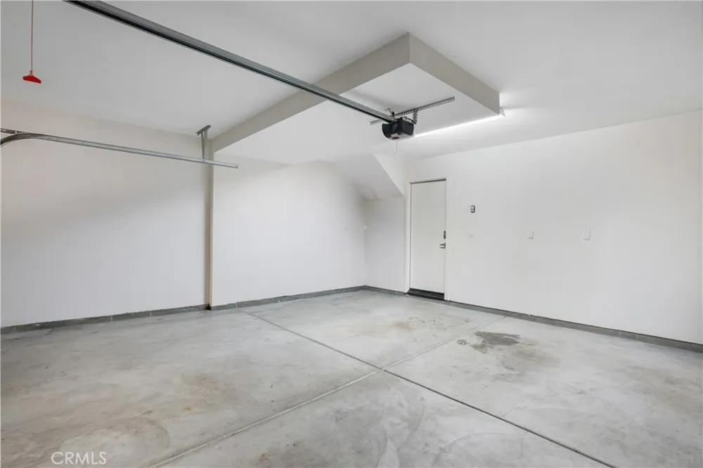 5640 Observation Los Angeles, CA 90028