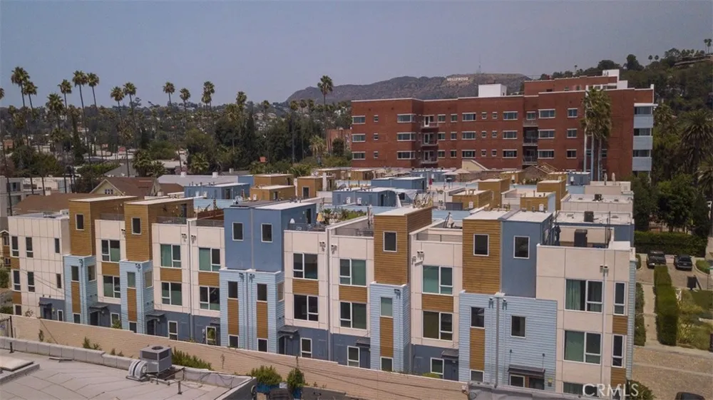 5640 Observation Los Angeles, CA 90028