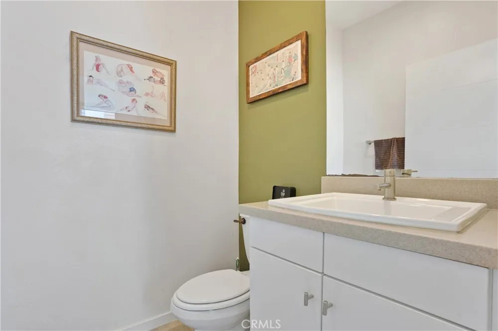 5640 Observation Los Angeles, CA 90028