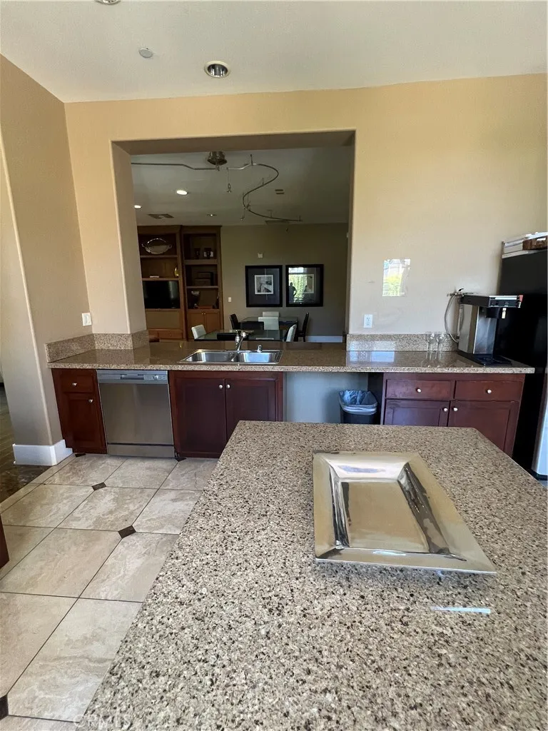 2311 Watermarke Irvine, CA 92612