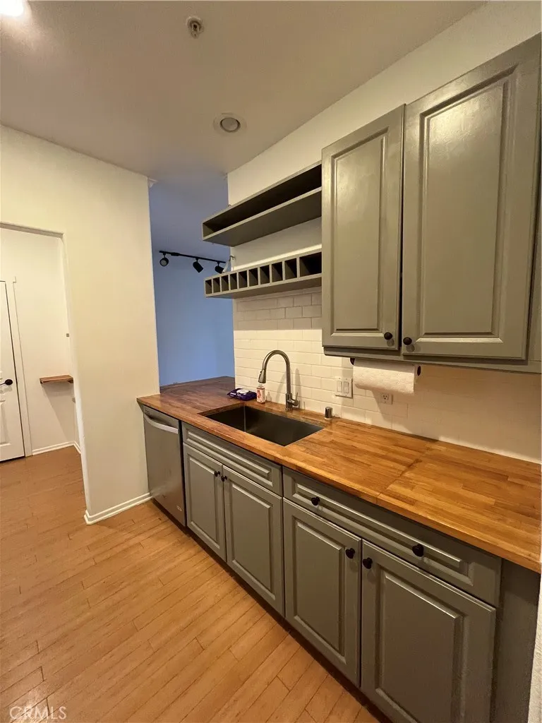 2311 Watermarke Irvine, CA 92612