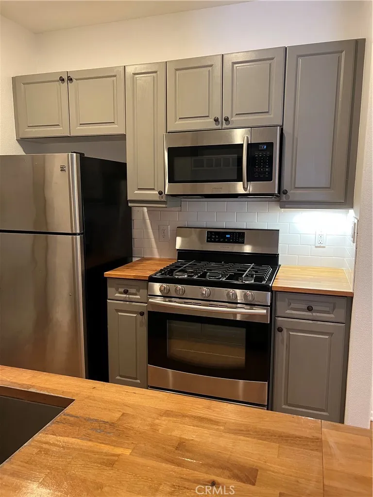2311 Watermarke Irvine, CA 92612