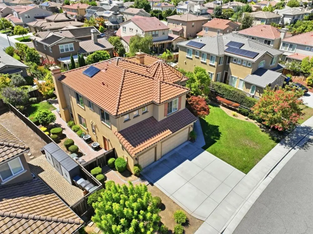18275 Los Padres Place Morgan Hill, CA 95037