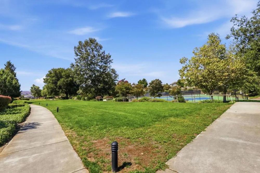 18275 Los Padres Place Morgan Hill, CA 95037