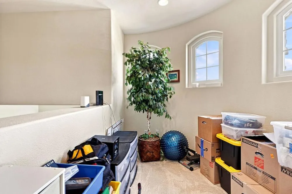 18275 Los Padres Place Morgan Hill, CA 95037