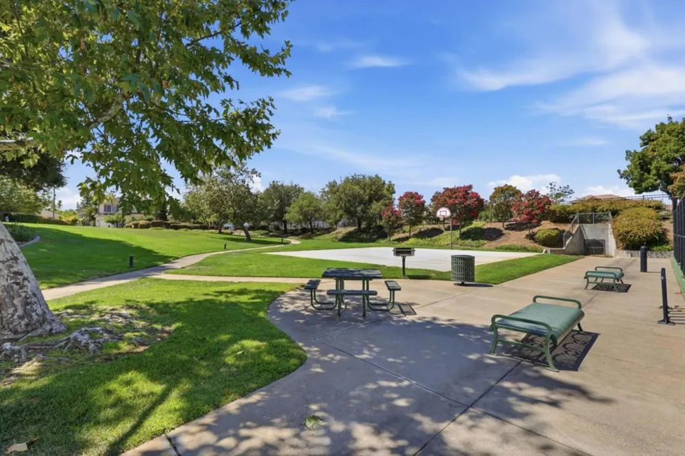 18275 Los Padres Place Morgan Hill, CA 95037