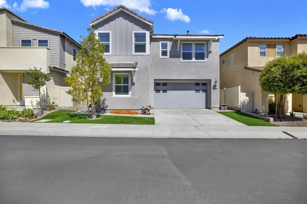 8511 Yucca St Santee, CA 92071