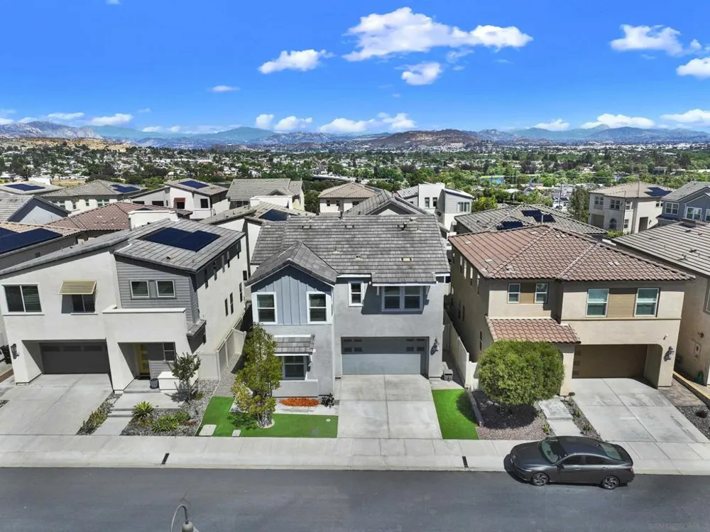 8511 Yucca St Santee, CA 92071