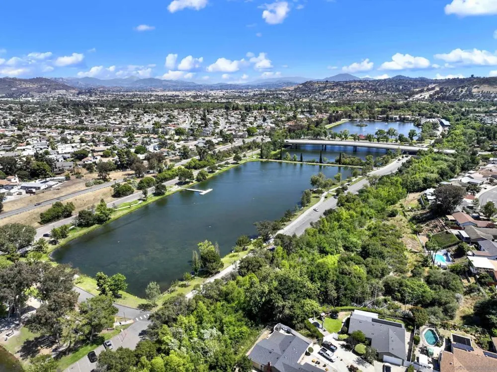 8511 Yucca St Santee, CA 92071