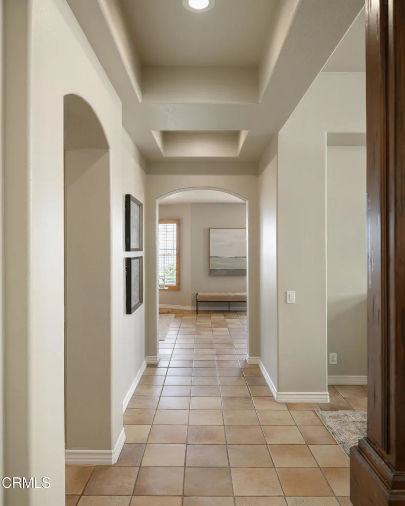 710 W Owen Court Altadena, CA 91001