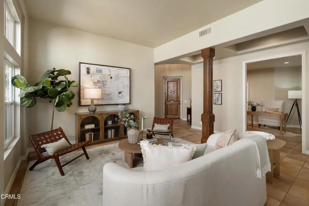 710 W Owen Court Altadena, CA 91001