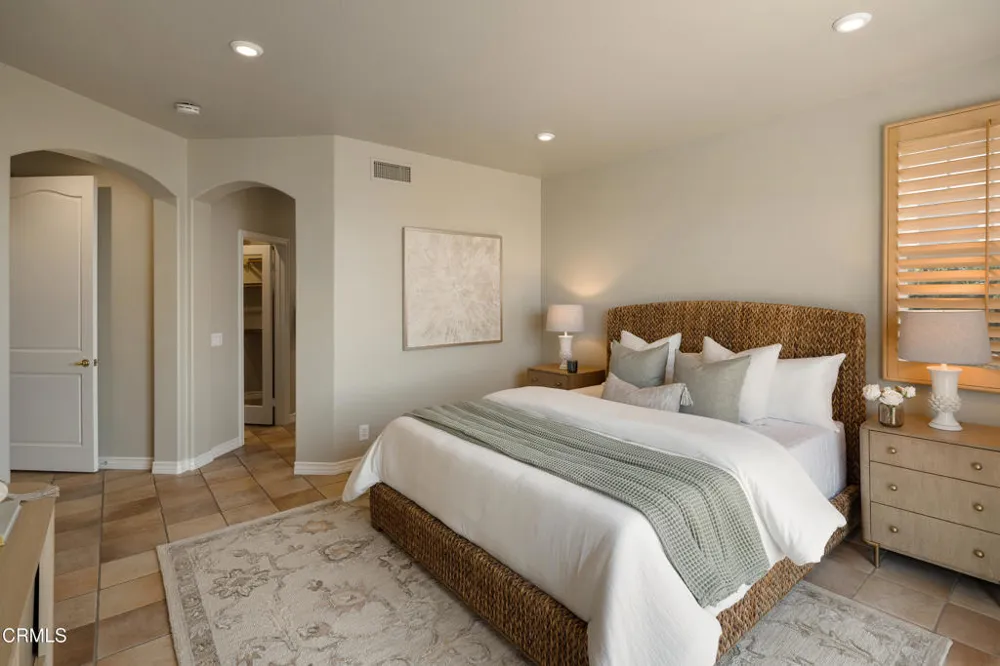 710 W Owen Court Altadena, CA 91001