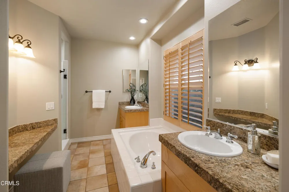 710 W Owen Court Altadena, CA 91001