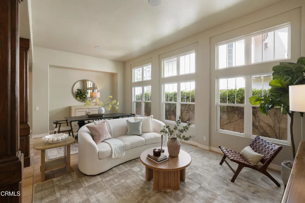 710 W Owen Court Altadena, CA 91001