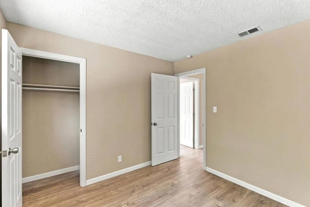 4716 Stonehurst Way Sacramento, CA 95842