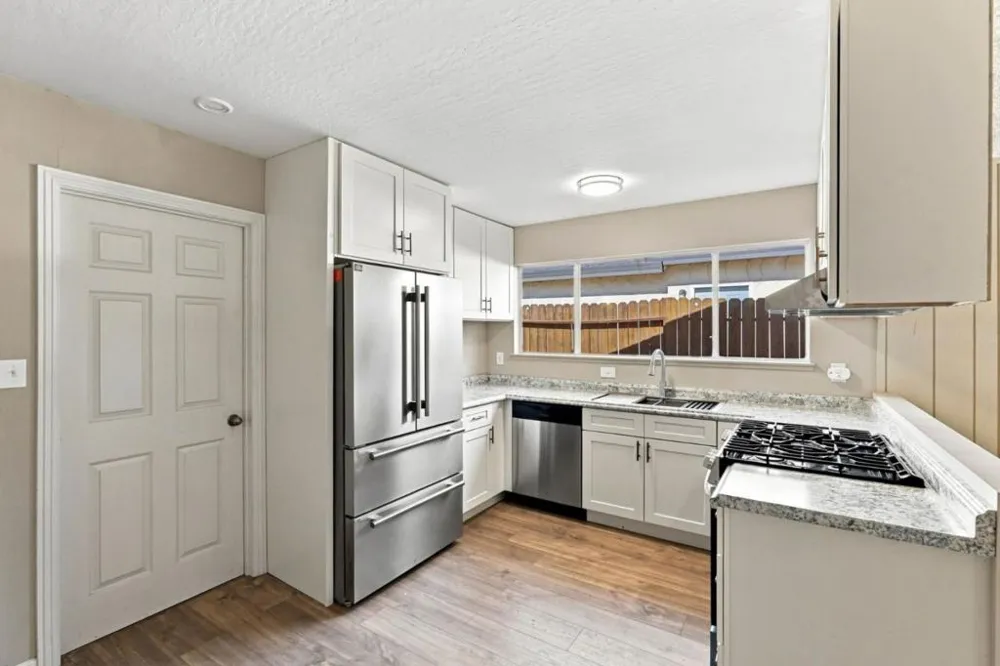 4716 Stonehurst Way Sacramento, CA 95842