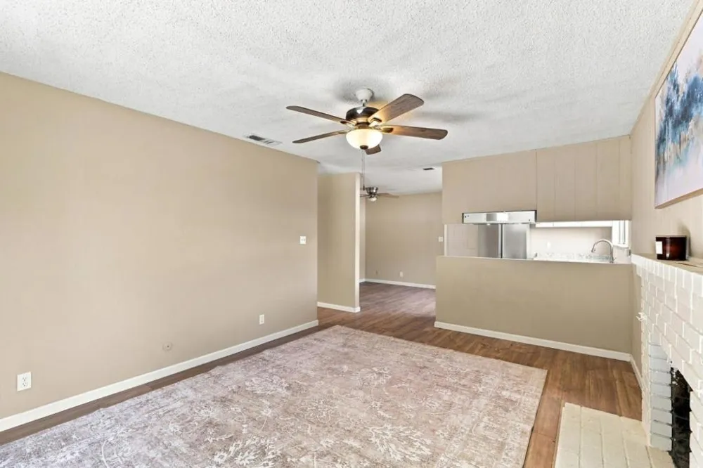 4716 Stonehurst Way Sacramento, CA 95842