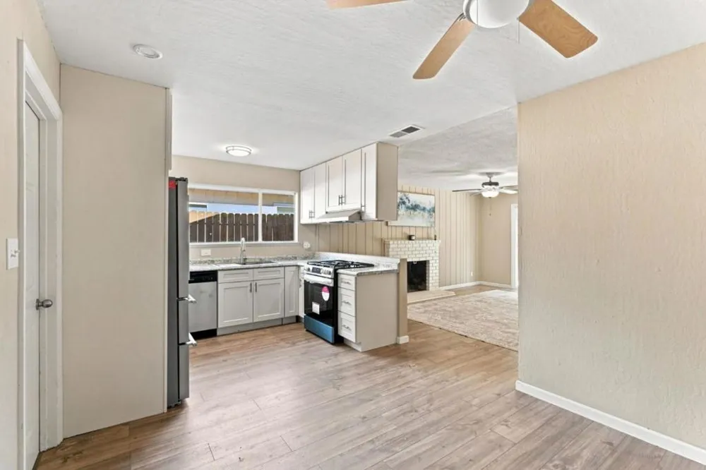 4716 Stonehurst Way Sacramento, CA 95842