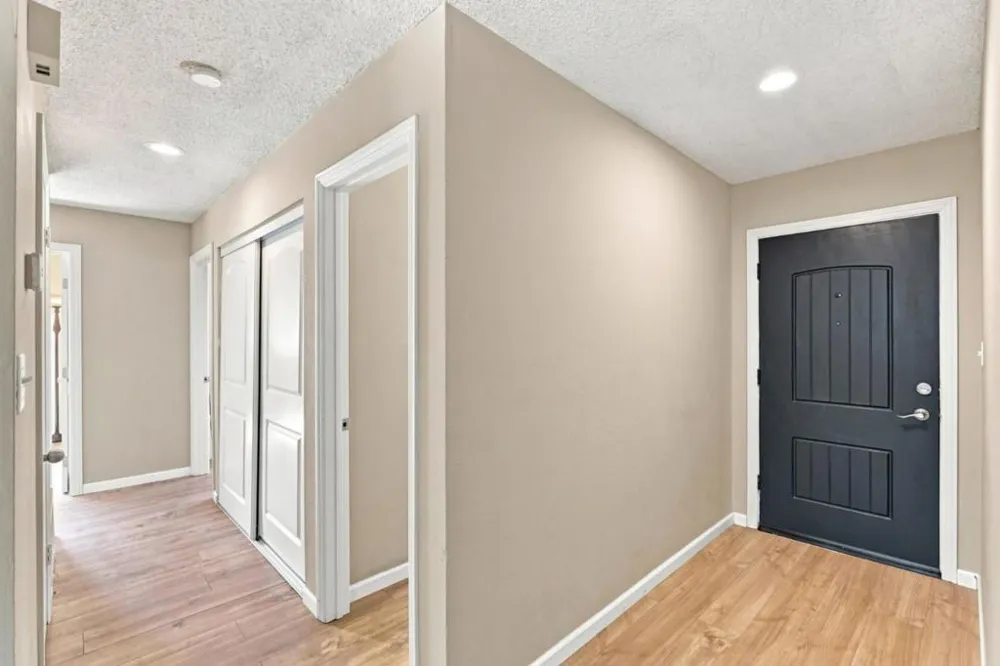 4716 Stonehurst Way Sacramento, CA 95842
