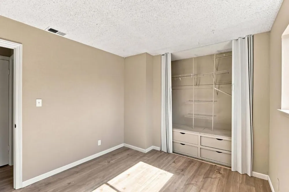 4716 Stonehurst Way Sacramento, CA 95842