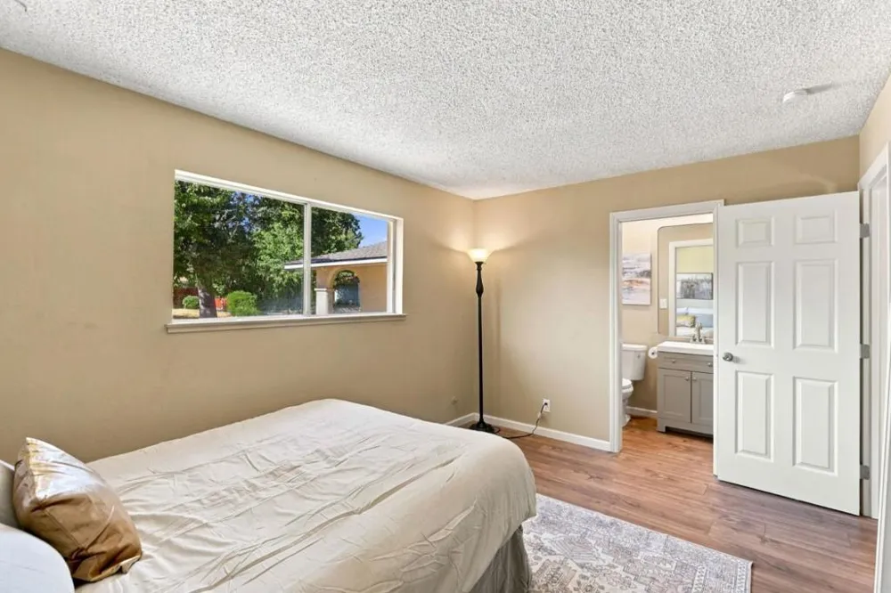 4716 Stonehurst Way Sacramento, CA 95842