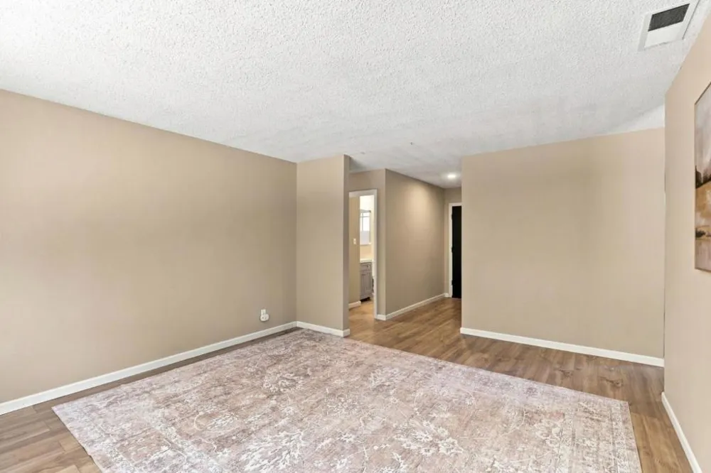 4716 Stonehurst Way Sacramento, CA 95842