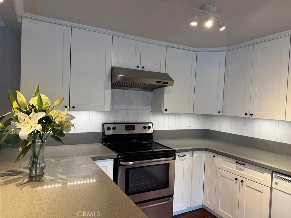 1 Cresta Verde Drive Rolling Hills Estates, CA 90274