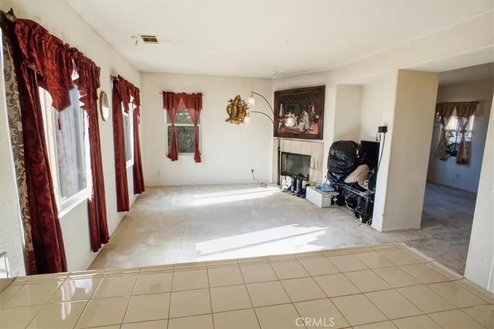 43145 Carpenter Lancaster, CA 93535