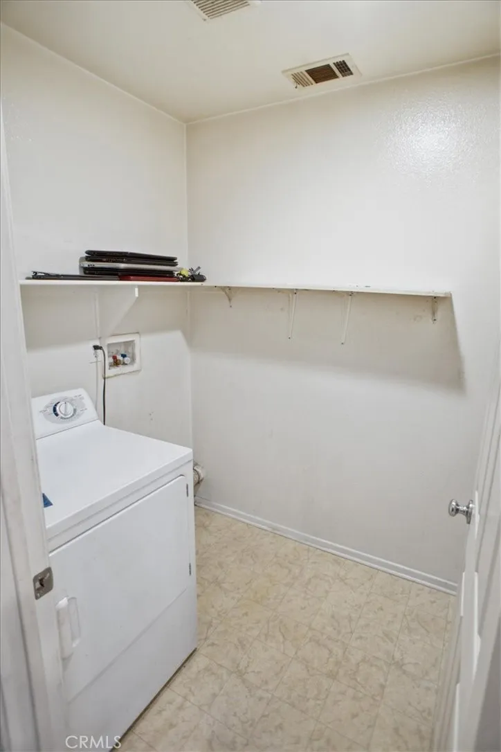 43145 Carpenter Lancaster, CA 93535