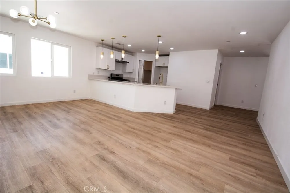 8258 Bennett Avenue Fontana, CA 92335
