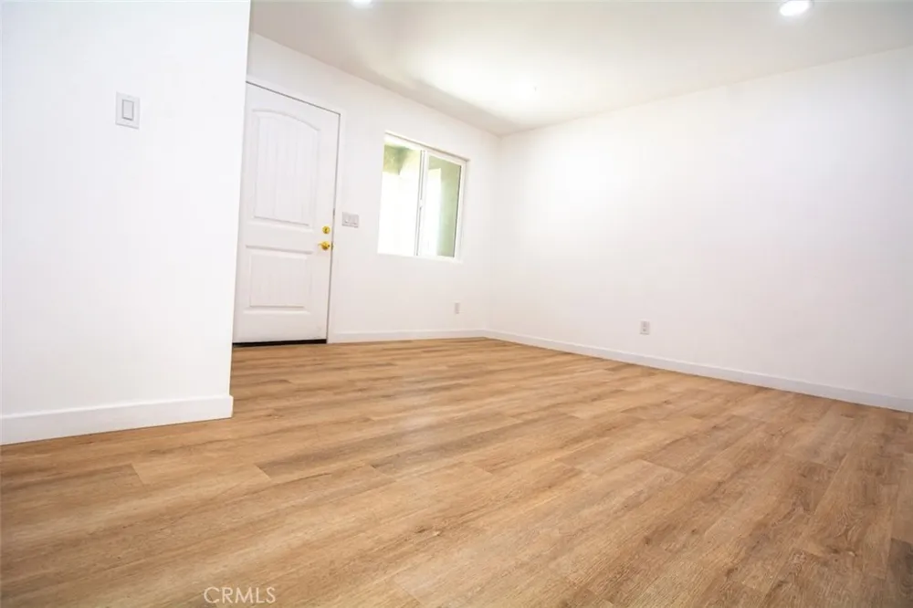 8258 Bennett Avenue Fontana, CA 92335