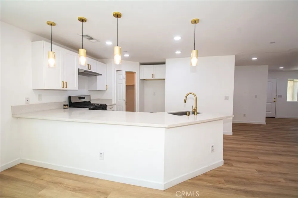 8258 Bennett Avenue Fontana, CA 92335