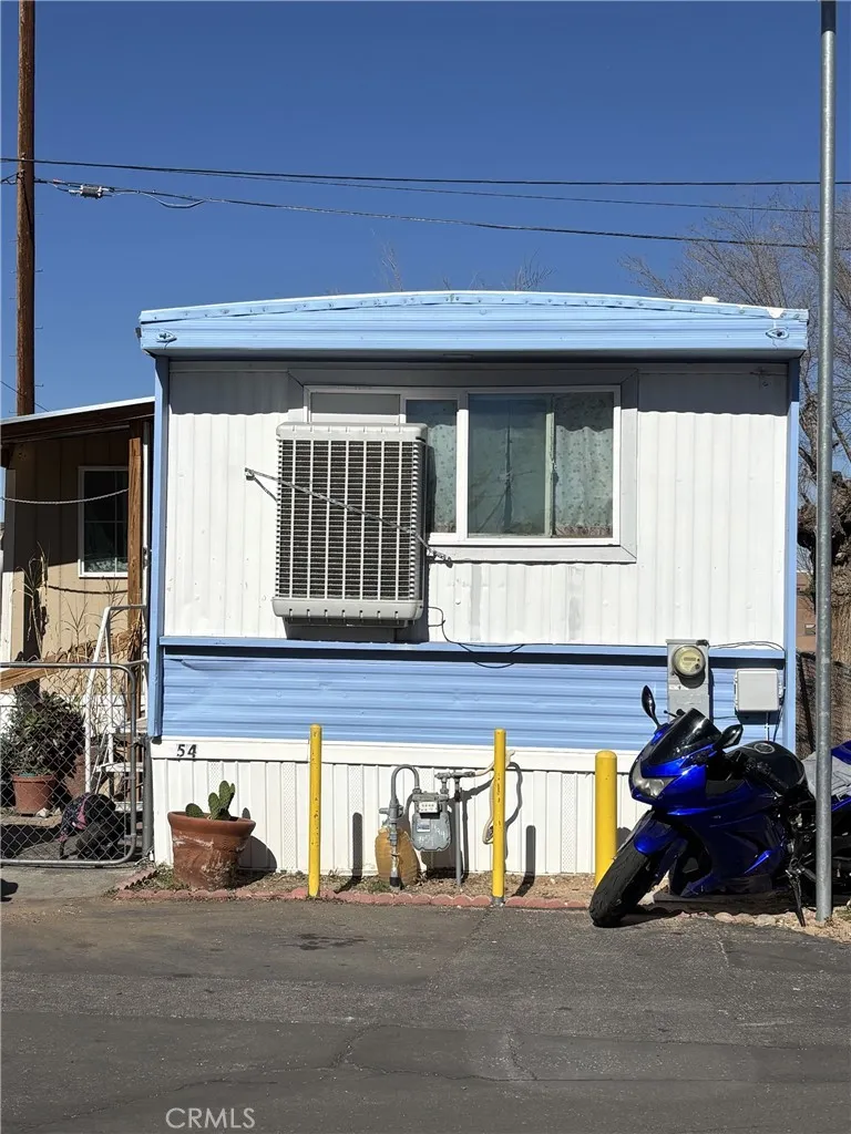 22325 Highway 18 #54 Apple Valley, CA 92307