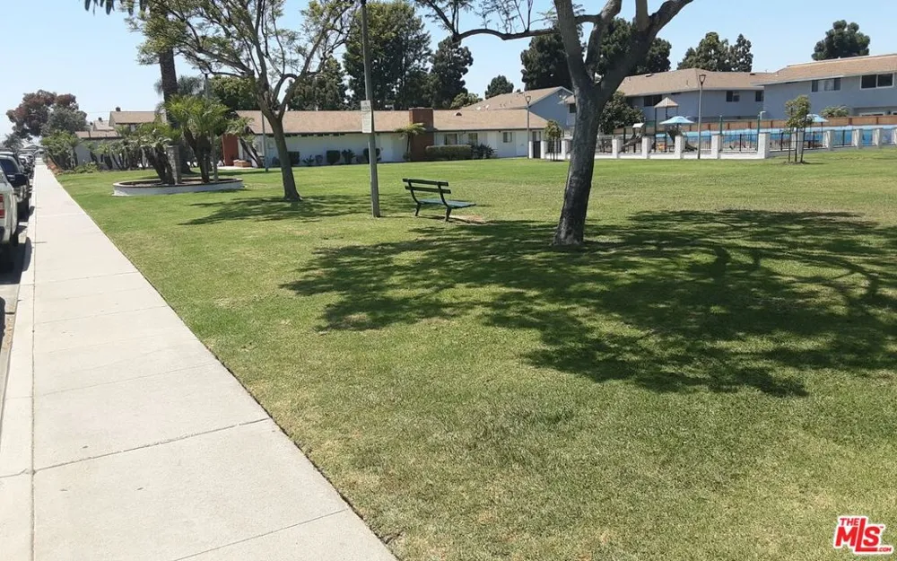 19913 Lures Lane Huntington Beach, CA 92646